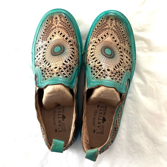 L'ATISTE Hanna Slip On Sneakers Loafers Blue Cream Scallop trim SZ 5 WORN 1X - Picture 10 of 14